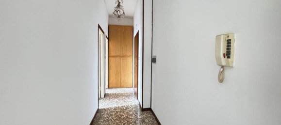 Квартира с 2 комнатами в Тревильо, Италия № 7069 14