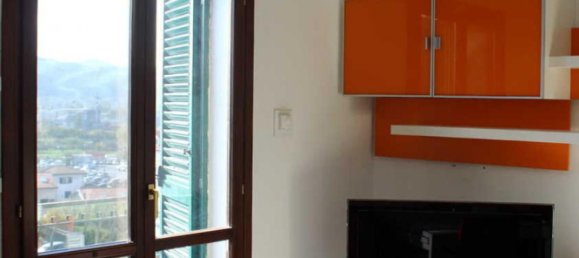 Studio in Santo Stefano di Magra, Italy No. 91 5