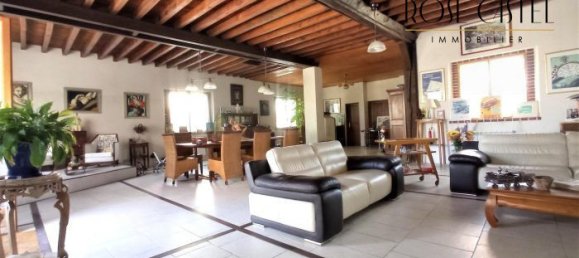 7 bedrooms House in Brou, France No. 232022 2