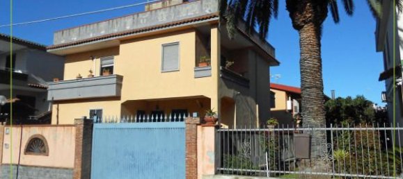 6 rooms Villa in Giugliano in Campania, Italy No. 137256 16
