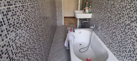 2 Schlafzimmer Wohnung in Milan, Italy, Nr. 360723 12