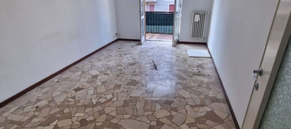 2 Schlafzimmer Wohnung in Milan, Italy, Nr. 360723 17