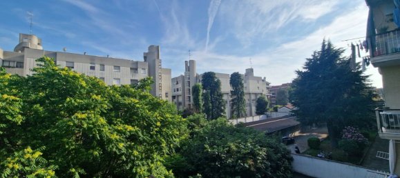 2 Schlafzimmer Wohnung in Milan, Italy, Nr. 360723 3