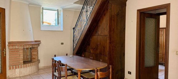 5 Schlafzimmer Doppelhaus in Genazzano, Italy, Nr. 401311 34