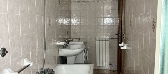 5 Schlafzimmer Doppelhaus in Genazzano, Italy, Nr. 401311 14