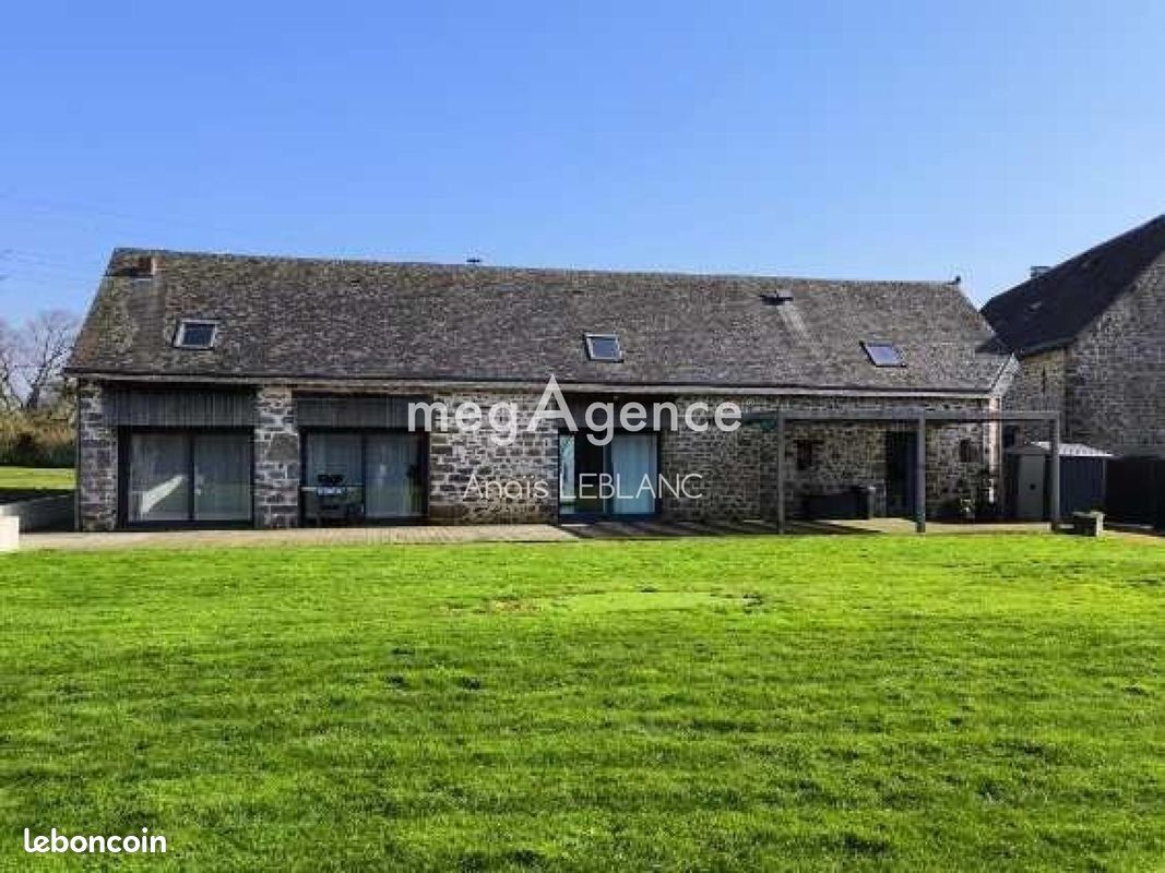 Casa de 4 dormitorios en Martigne-sur-Mayenne, France No. 343165