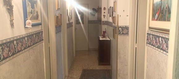 5 rooms Apartment in Palermo, Italy No. 46490 8
