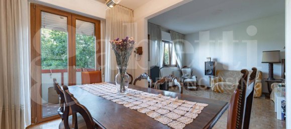 3 Schlafzimmer Wohnung in Milan, Italy, Nr. 296766 6