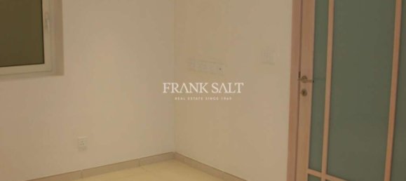 3 غرف نوم شقة في Sliema, Malta رقم 8297 9