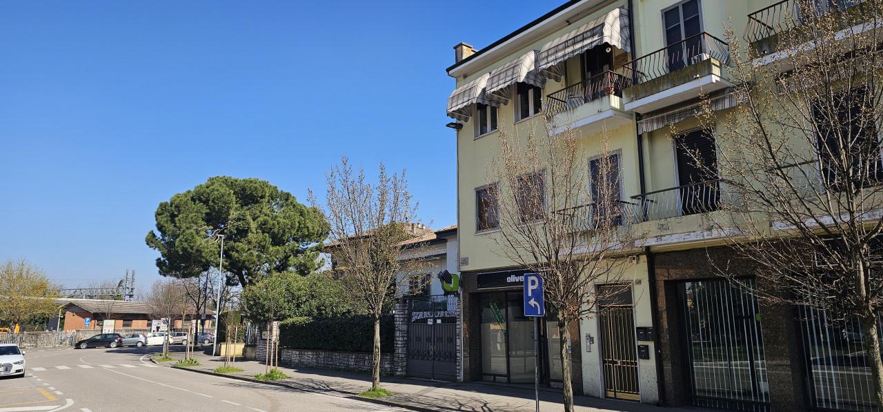 3غرفة شقة في San Bonifacio, Italy رقم 236452