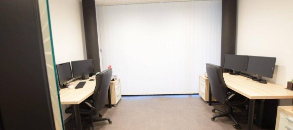 322m² Commercial property in Telfs, Austria No. 146229 17