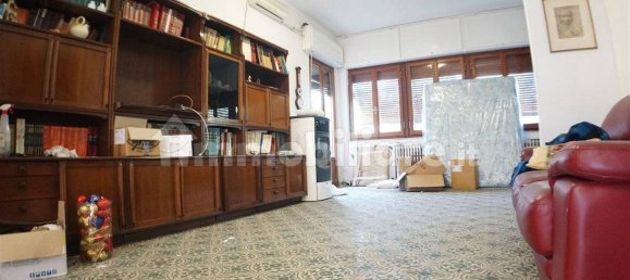 Villa de 3 dormitorios en Massa, Italy No. 349426 4