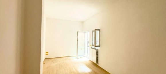 Casa de 4 divisões em San Severo, Italy N.º 77953 12