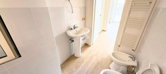 Casa de 4 divisões em San Severo, Italy N.º 77953 24