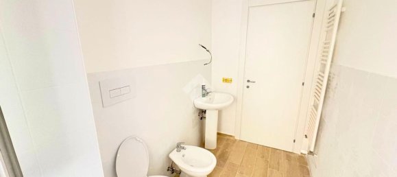 Casa de 4 divisões em San Severo, Italy N.º 77953 18