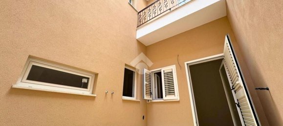 Casa de 4 divisões em San Severo, Italy N.º 77953 17