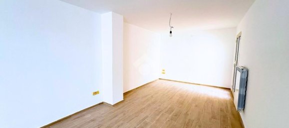 Casa de 4 divisões em San Severo, Italy N.º 77953 27