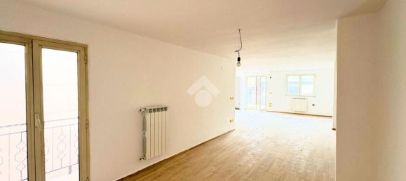 Casa de 4 divisões em San Severo, Italy N.º 77953 28