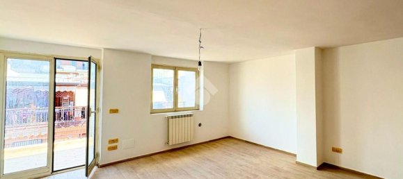 Casa de 4 divisões em San Severo, Italy N.º 77953 25