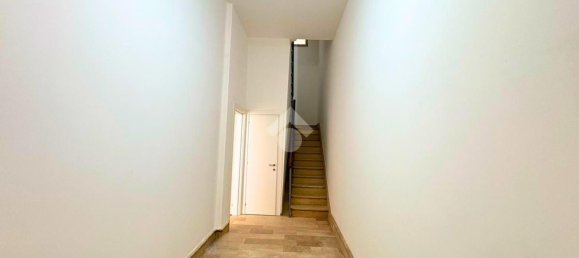 Casa de 4 divisões em San Severo, Italy N.º 77953 4