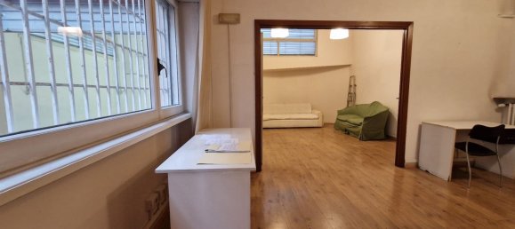 4-salle Appartement à Rome, Italy No. 134999 10