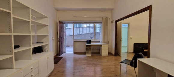 4-salle Appartement à Rome, Italy No. 134999 7