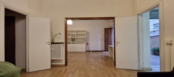 4-salle Appartement à Rome, Italy No. 134999 8