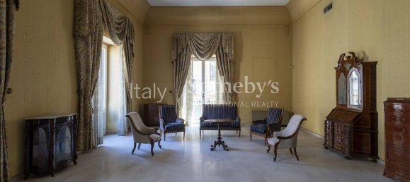 Edificio en Marsala, Italy 2800 m² No. 358148 30