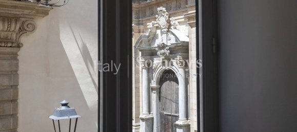 Edificio en Marsala, Italy 2800 m² No. 358148 15