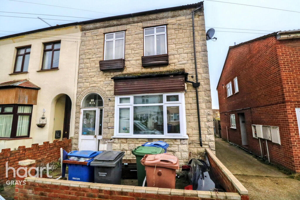 2 bedrooms Maisonette in Grays, United Kingdom No. 4997