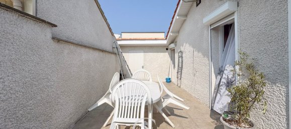 2 bedrooms House in Le Bouscat, France No. 317424 10