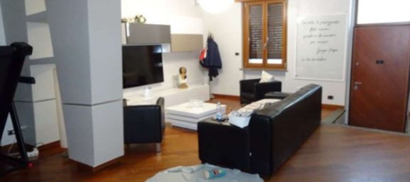9 rooms Apartment in Grugliasco, Italy No. 301766 4