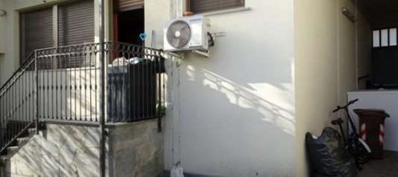 9 rooms Apartment in Grugliasco, Italy No. 301766 16