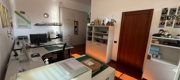 2-Zimmer Wohnung in Corsico, Italy, Nr. 101633 10