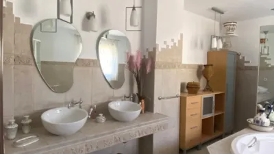 5 bedrooms House in Andalusia, Spain No. 181730