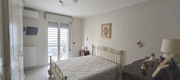 3غرفة شقة في Valenzano, Italy رقم 75469 11