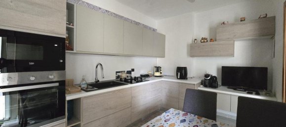 3غرفة شقة في Valenzano, Italy رقم 75469 8