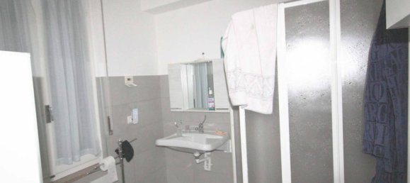 4 rooms House in Varallo, Italy No. 144638 5