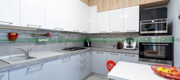 3 rooms Apartment in Castelfranco Emilia, Italy No. 52362 4