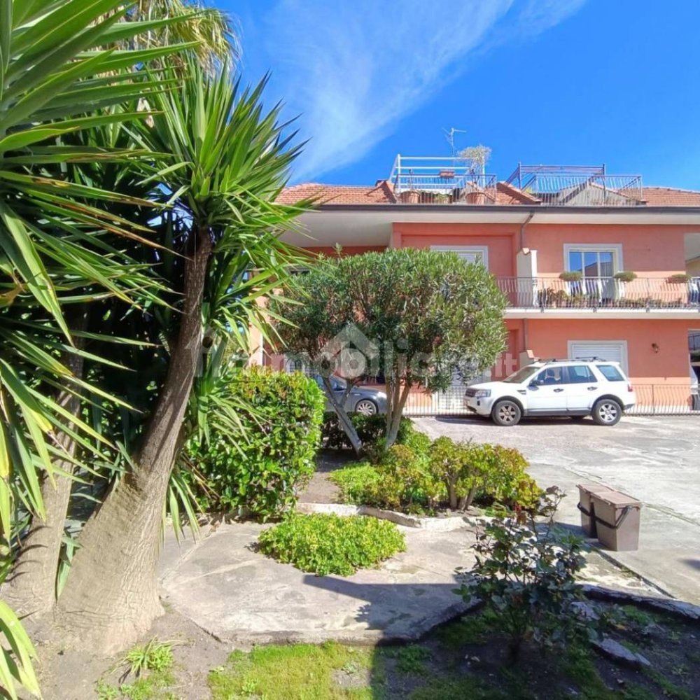 3 Schlafzimmer Wohnung in Gravina di Catania, Italy, Nr. 370017