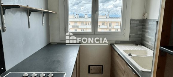 Квартира с 2 спальнями в Вандёвр-ле-Нанси, Франция № 228912 2