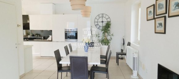 4 bedrooms Villa in Argegno, Italy No. 58317 8