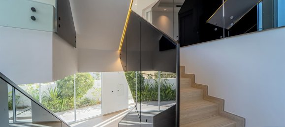 Adosado de 4 dormitorios en Al Barari, UAE No. 120782 6