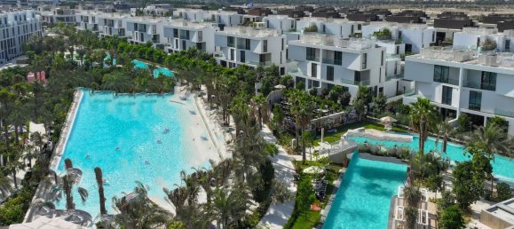 Adosado de 4 dormitorios en Al Barari, UAE No. 120782 30