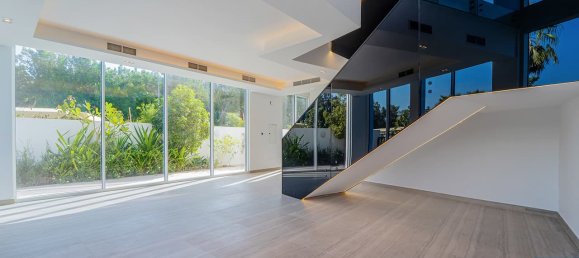 Adosado de 4 dormitorios en Al Barari, UAE No. 120782 4