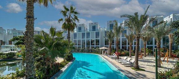 Adosado de 4 dormitorios en Al Barari, UAE No. 120782 25