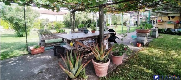 3 bedrooms Villa in Carrara, Italy No. 45776 29