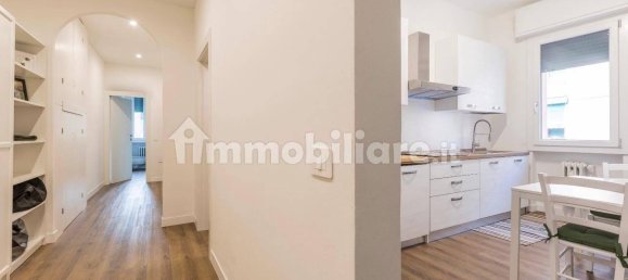 3 bedrooms Apartment in Bologna, Italy No. 296827 2