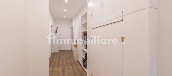 3 bedrooms Apartment in Bologna, Italy No. 296827 3