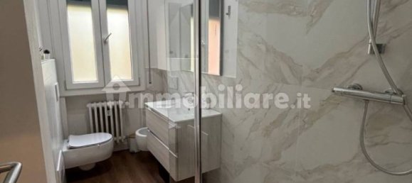 3 bedrooms Apartment in Bologna, Italy No. 296827 7